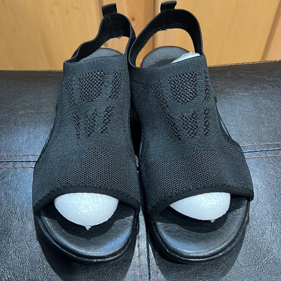 Libiya sandals - Picture 2 of 3